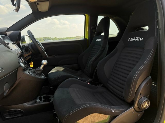 Abarth 595 1.4 T-jet Esseesse 70Th Hatchback Manua Grey #33
