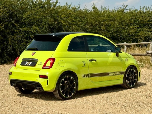 Abarth 595 1.4 T-jet Competizione 70Th Hatchback M Green #2