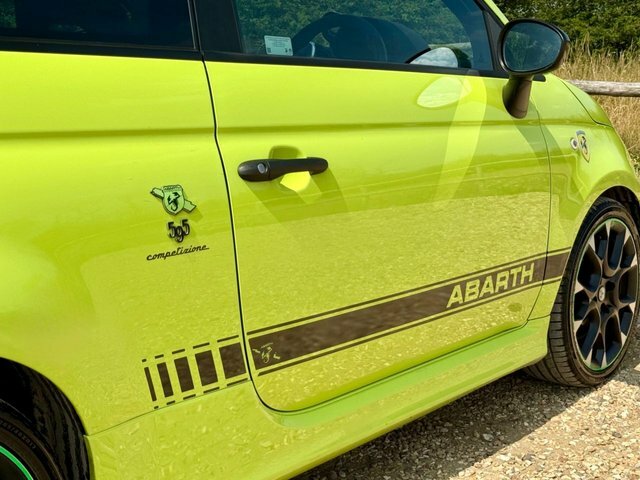Abarth 595 1.4 T-jet Competizione 70Th Hatchback M Green #4