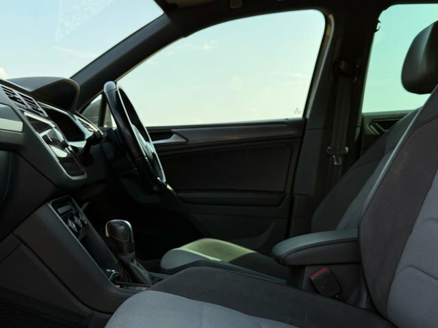 Volkswagen Tiguan 2.0 Tdi R-line Tech Suv Dsg Euro 6 S S Grey #6