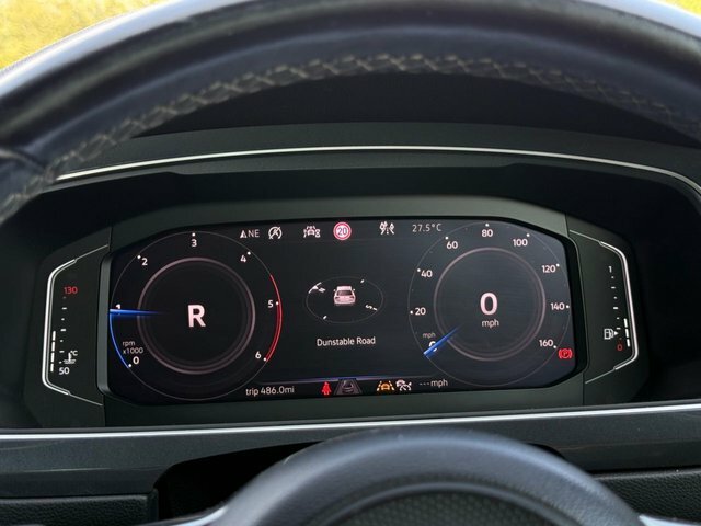Volkswagen Tiguan Elegance White #24
