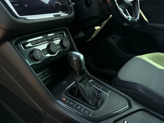 Volkswagen Tiguan Elegance White #11