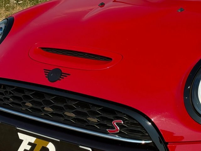 Mini Hatch 2.0 Cooper S Classic Hatchback Steptron Red #4