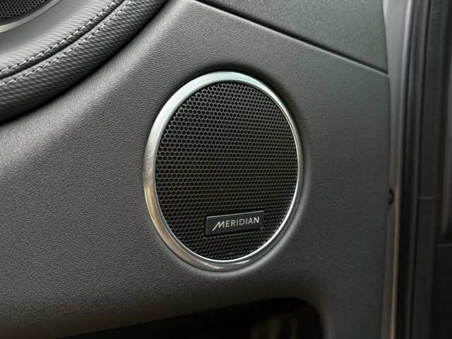 Land Rover Discovery Sport 2.0 D200 Mhev Dynamic Se Suv 4Wd E Grey #3