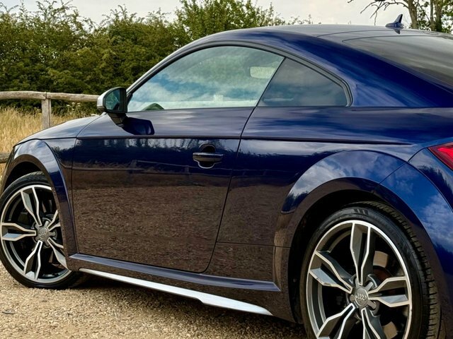 Audi TTS Tts Black Edition Tfsi Quattro S-a Red #25