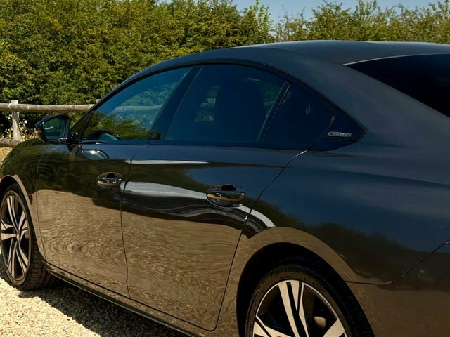 Peugeot 508 Hatchback White #25