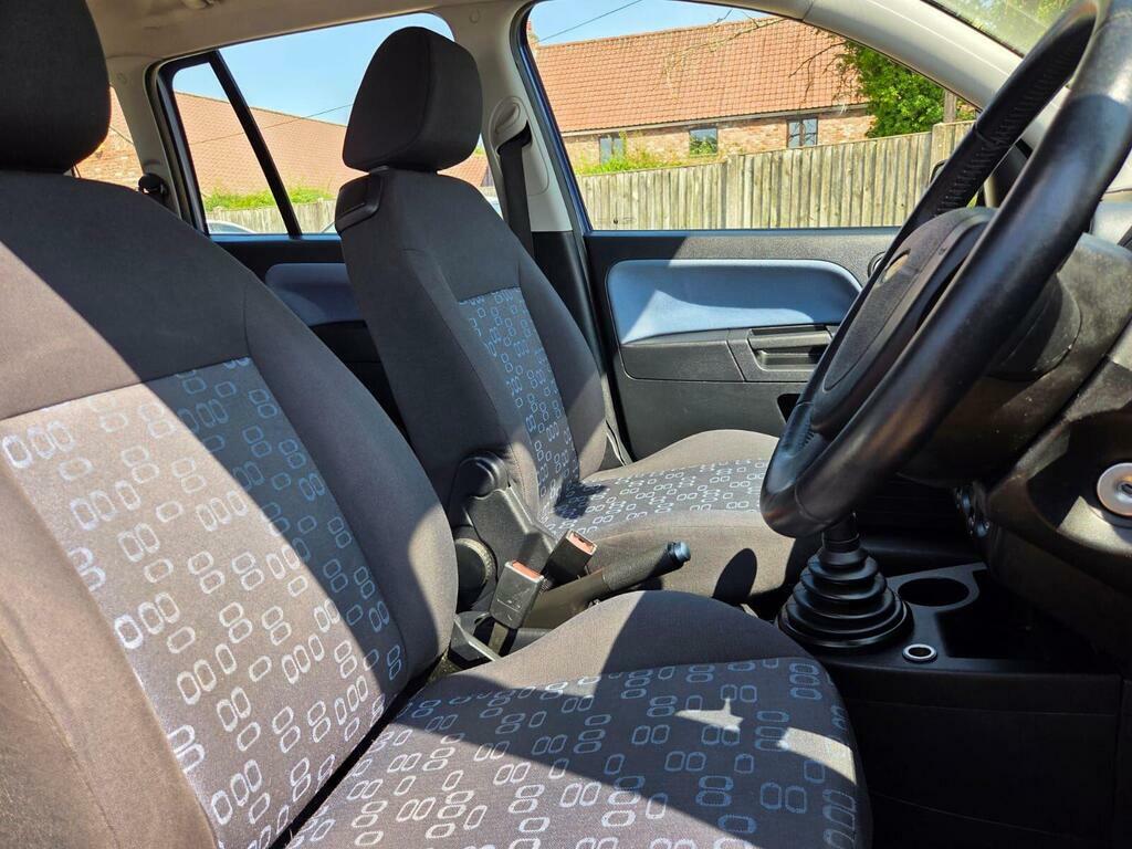 Ford Fusion 1.4 2 Durashift Est Green #10