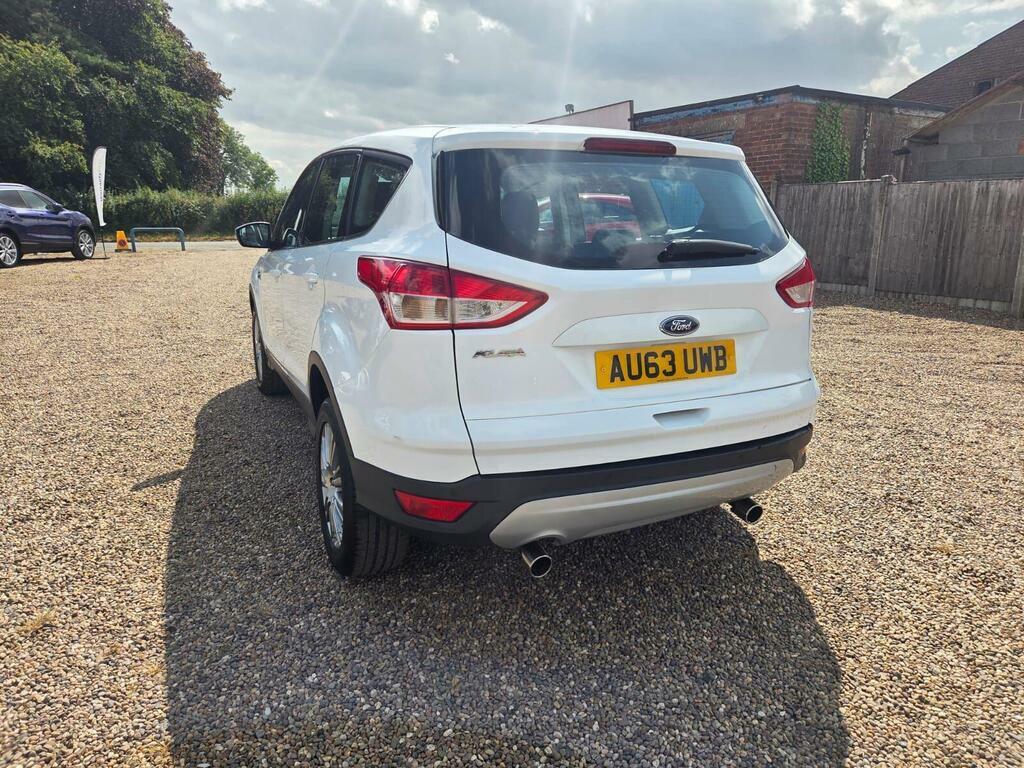 Ford Kuga 2.0 Tdci Titanium Suv AU63UWB White #4