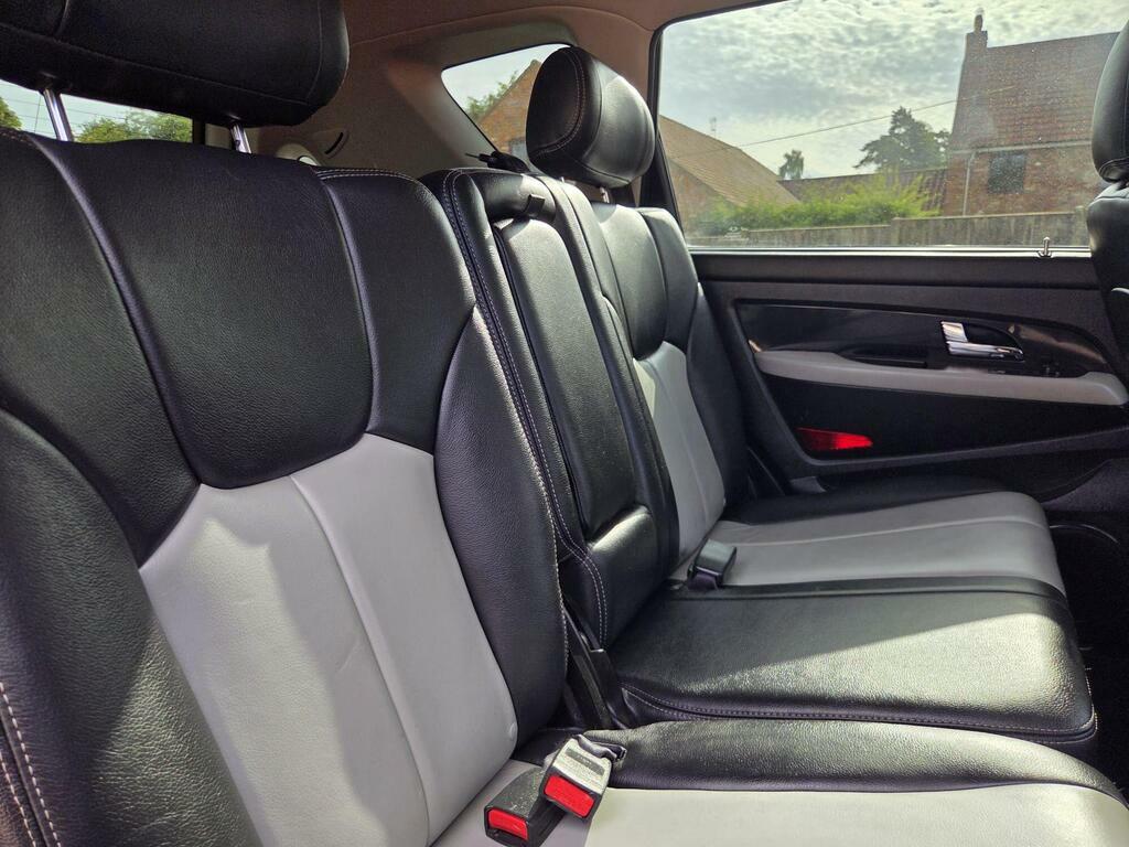 SsangYong Rexton Rexton Ultimate Black #9