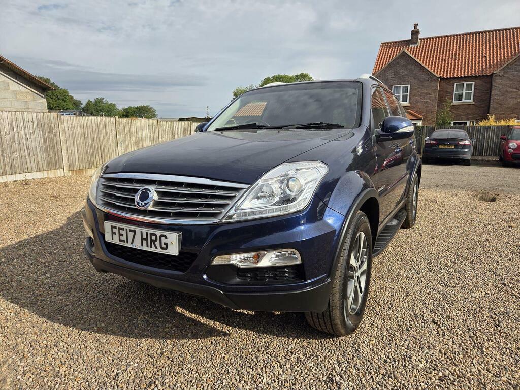 SsangYong Rexton 2.2D Elx Suv  #3