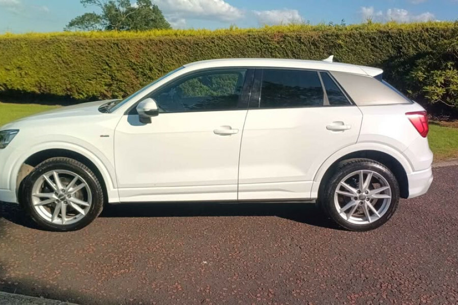 Audi Q2 Suv White #5