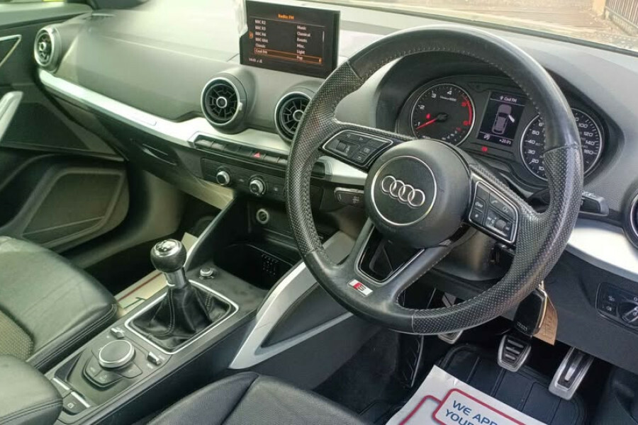 Audi Q2 Q2 Sport 30 Tfsi Red #9