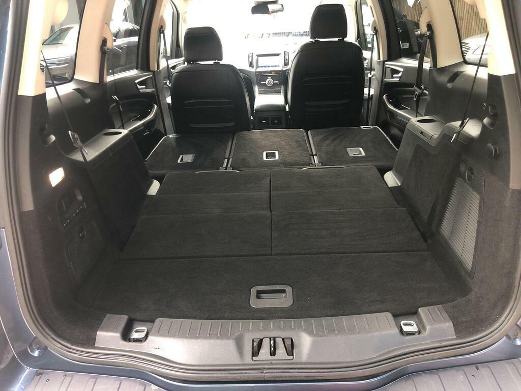 Ford Galaxy Titanium Silver #25