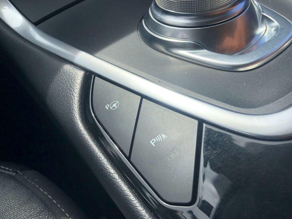 Ford Galaxy Titanium Silver #60