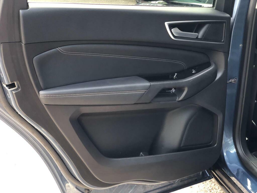 Ford Galaxy Titanium Silver #22