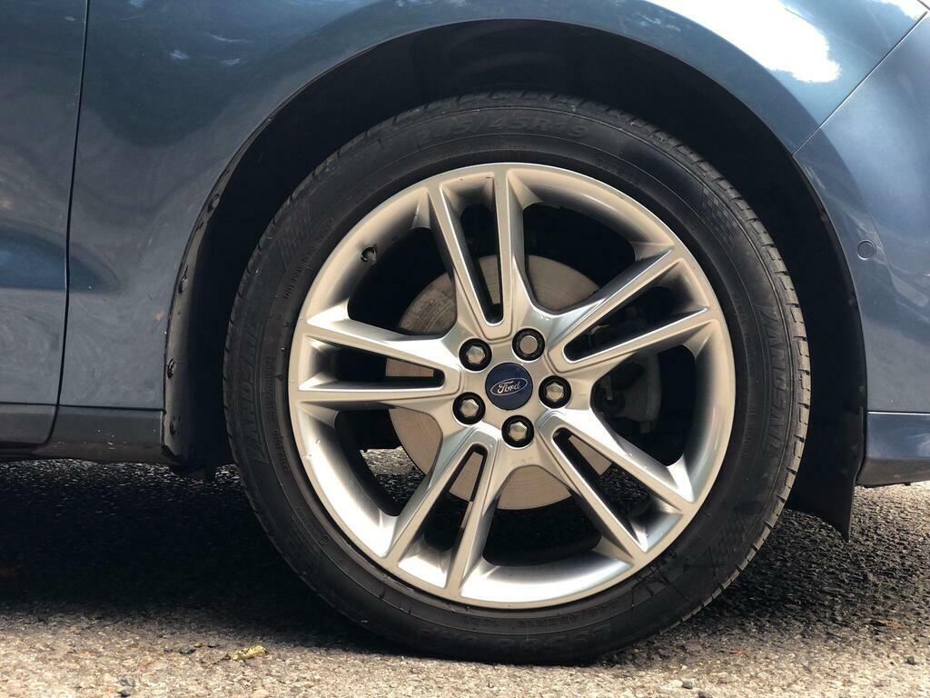 Ford Galaxy Titanium Silver #15