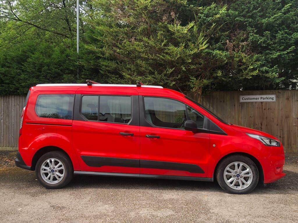 Ford Grand Tourneo Connect 1.5 Ecoblue Zetec Euro 6 S S Red #3