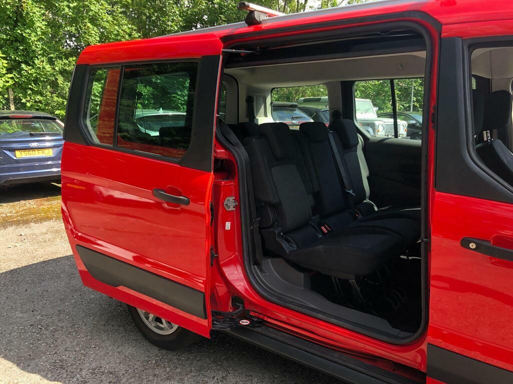 Ford Grand Tourneo Connect 1.5 Titanium Tdci 114 Bhp.7 Seatsglass Roofe Blue #29