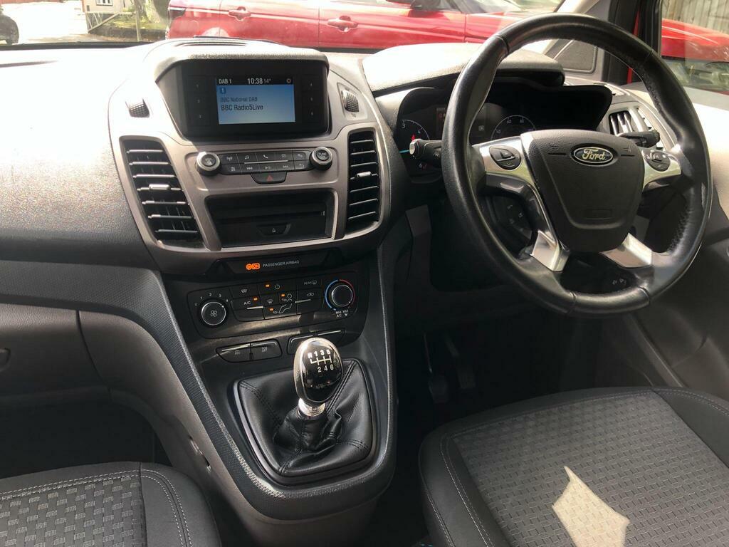 Ford Grand Tourneo Connect 1.5 Titanium Tdci 114 Bhp.7 Seatsglass Roofe Blue #33