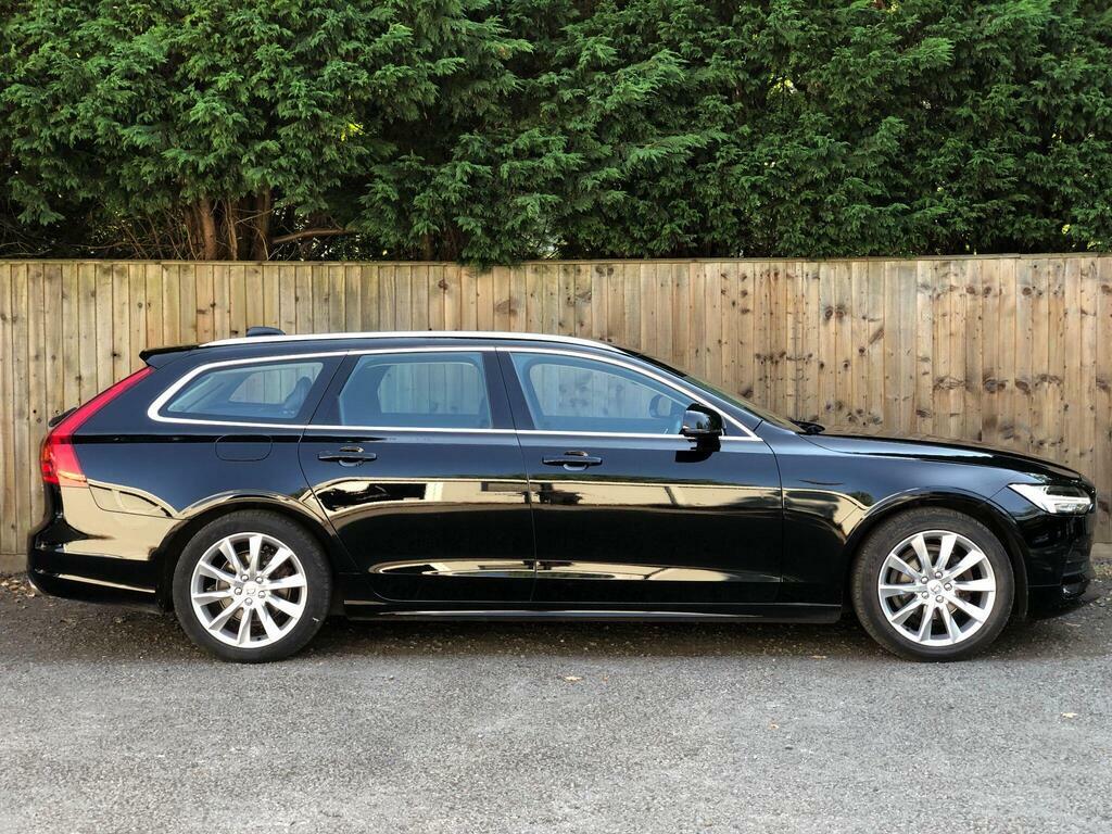 Volvo V90 2.0 T4 Momentum Plus Euro 6 S S Black #3