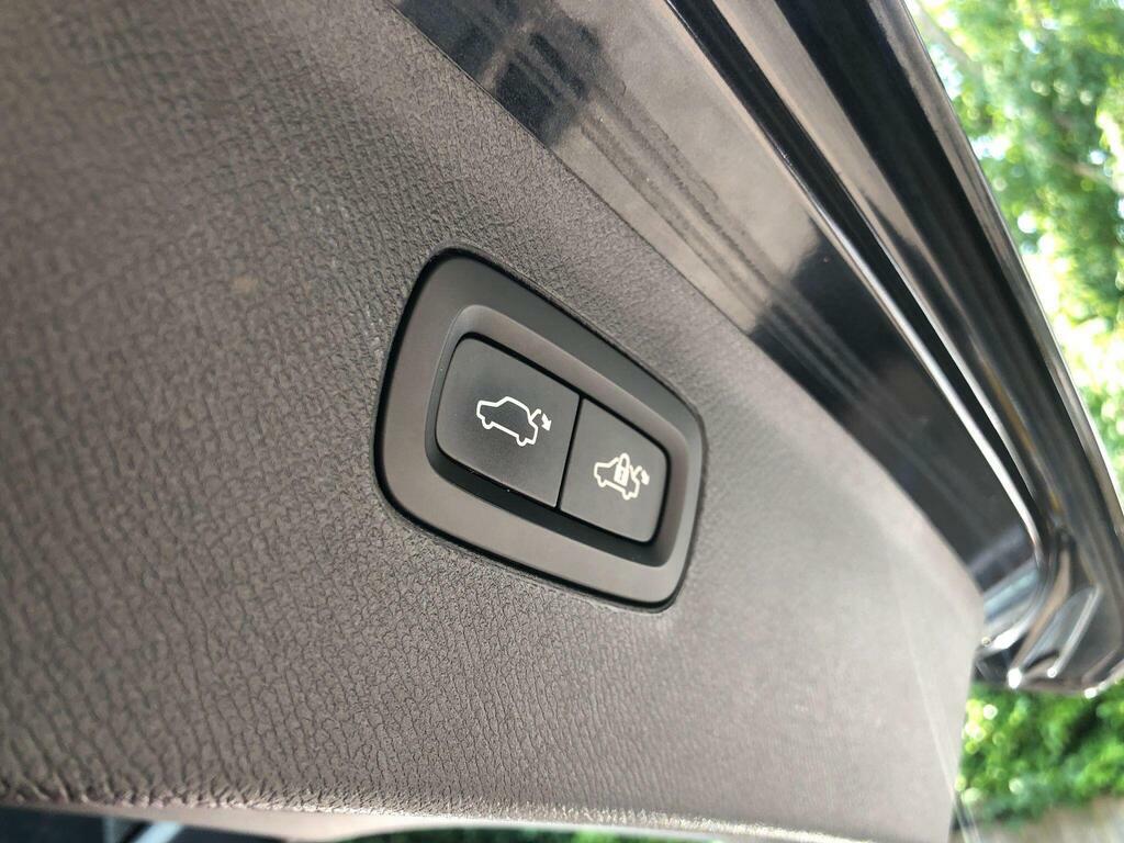 Volvo XC90 B5 P Awd R-design Pro Xenium Pack Grey #26