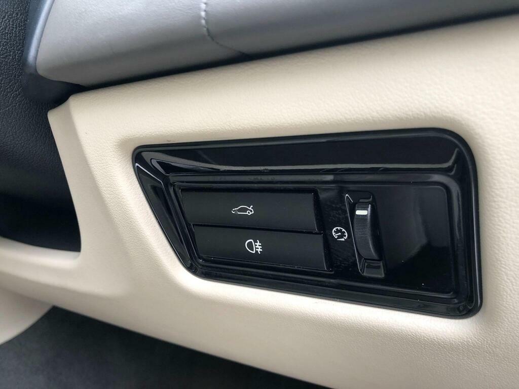Jaguar XJ D V6 Portfolio Red #58
