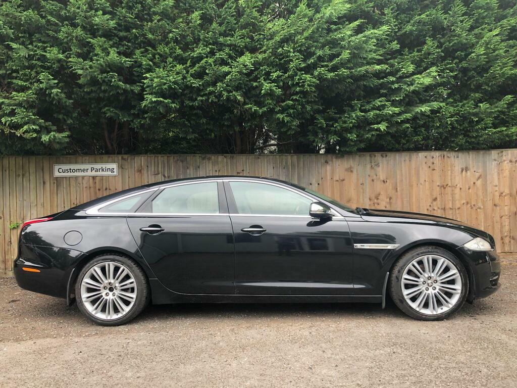 Jaguar XJ 3.0D V6 Portfolio Euro 5 Black #3