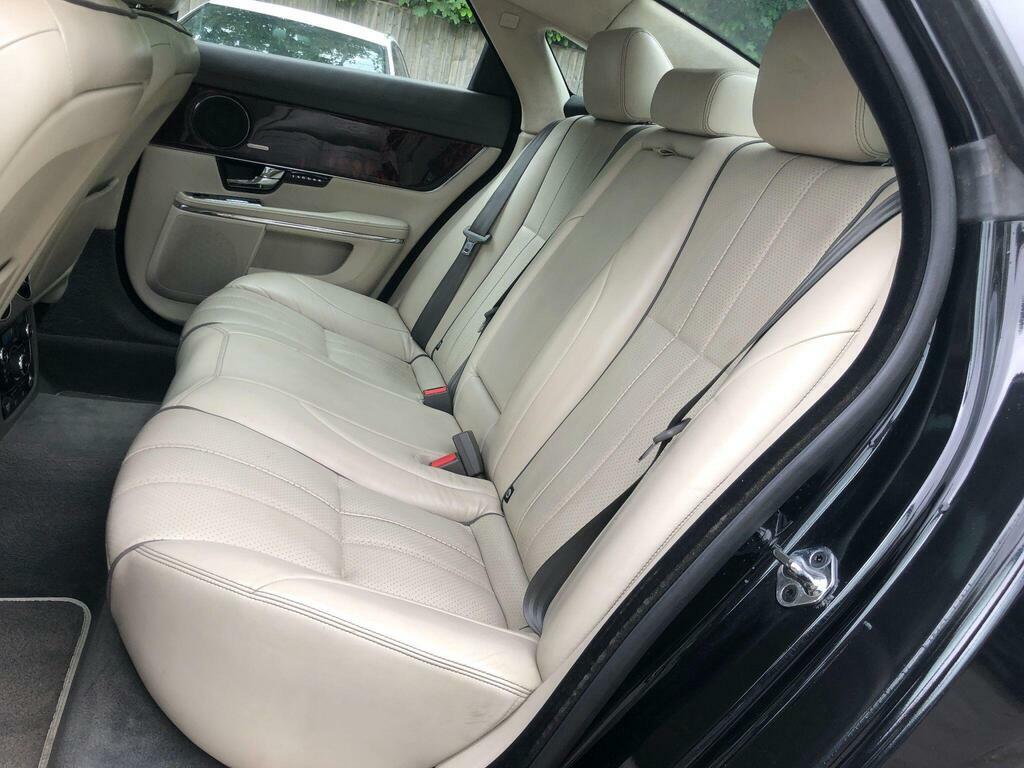 Jaguar XJ D V6 Portfolio Red #26