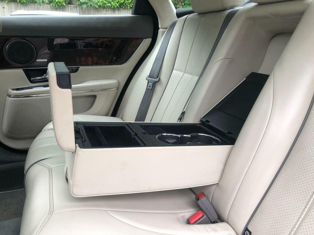Jaguar XJ D V6 Portfolio Red #27
