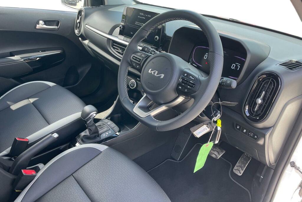 Kia Picanto 1.0 67 Gt-line DN75HAE White #6