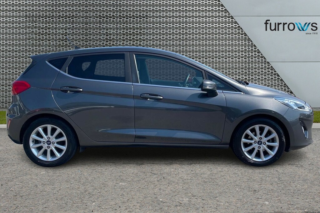 Ford Fiesta 1.0 Ecoboost Hybrid Mhev 125 Titanium DX21MXC Grey #4