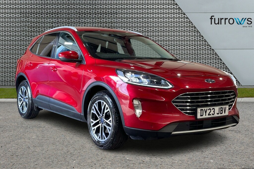 Ford Kuga 1.5 Ecoboost 150 Titanium Edition Red