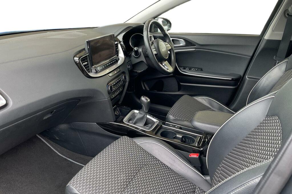 Kia Xceed 1.5T Gdi Isg 3 LA23VZE Grey #2