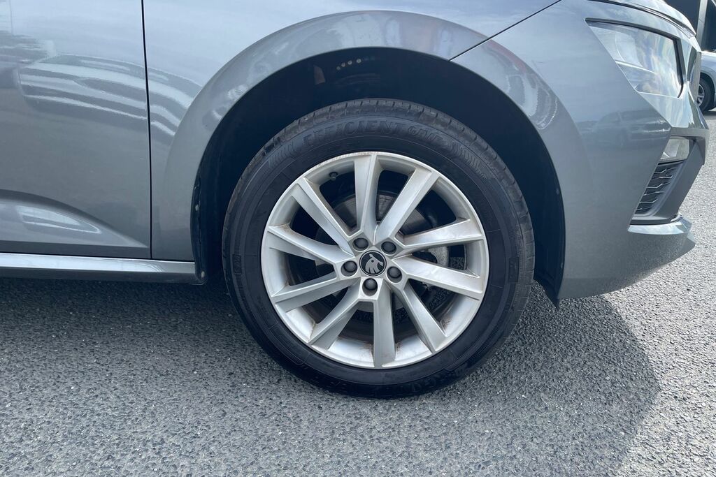 Skoda Kamiq 1.0 Tsi Se Edition SV75KUE Grey #5
