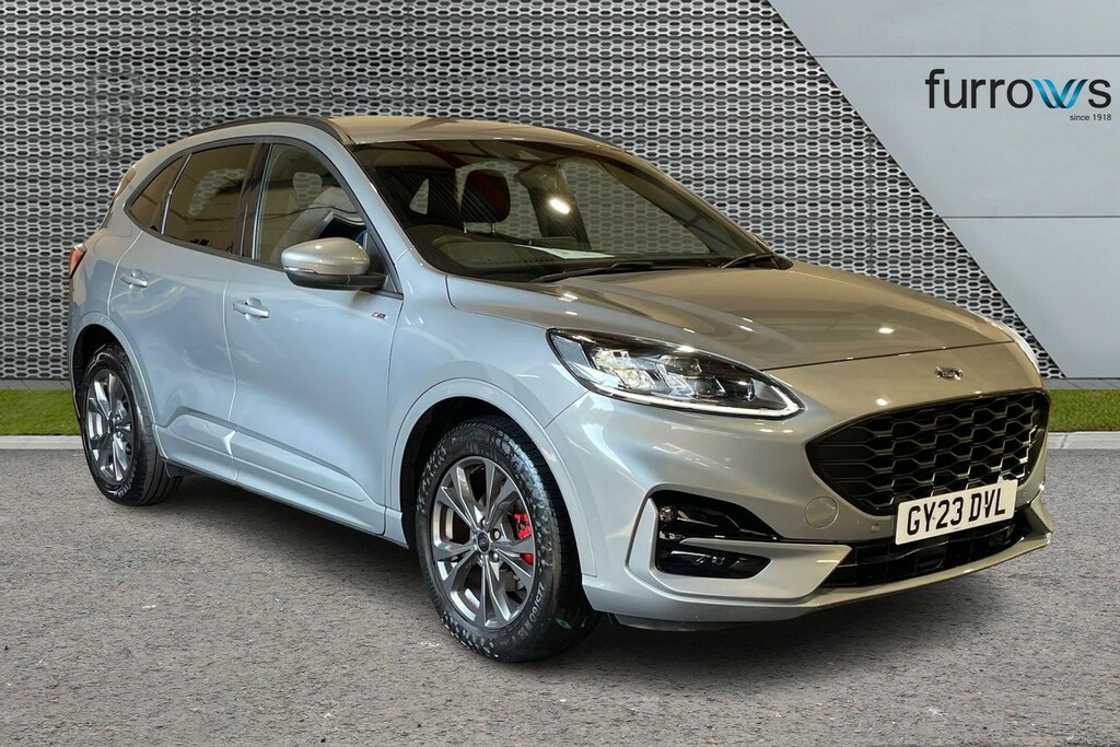 Ford Kuga 1.5 Ecoboost 150 St-line Edition Silver