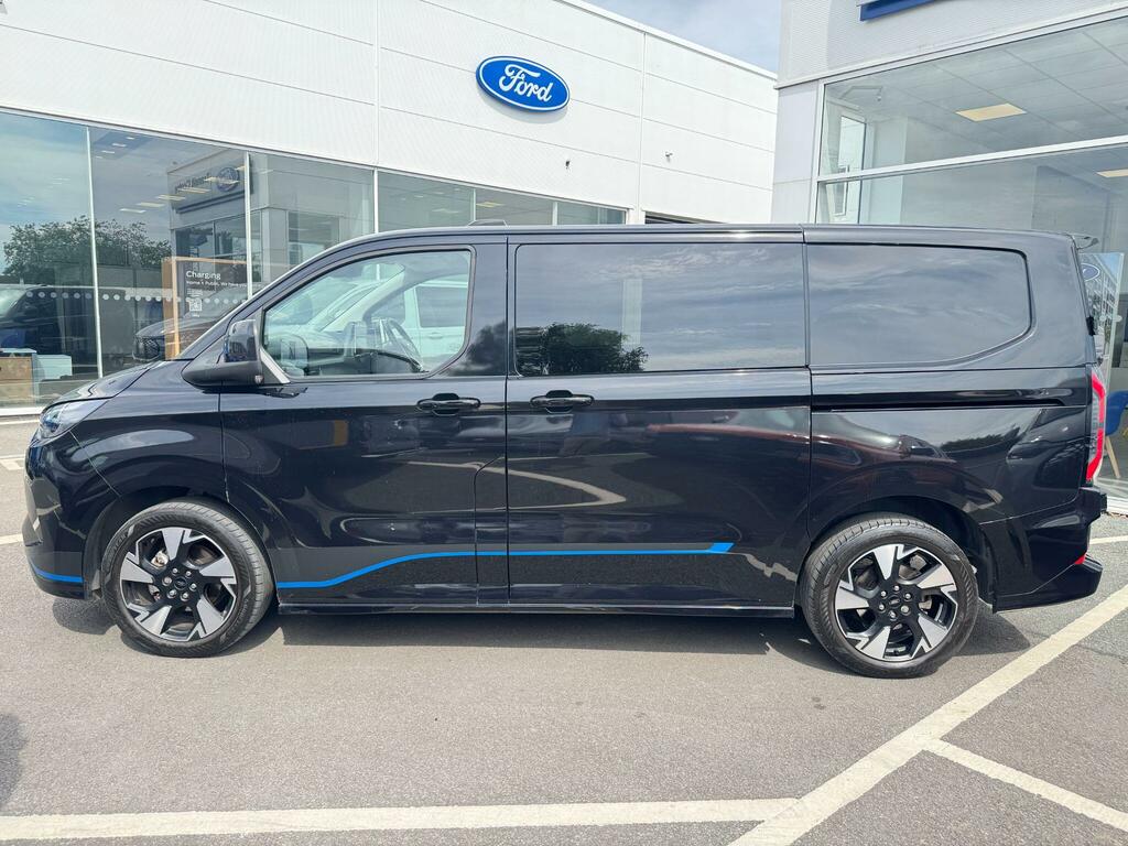 Ford Transit Custom 2.5 320 Duratec 11.8Kwh Sport Crew Van Euro 6 Black #4