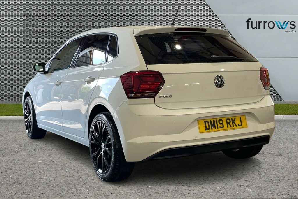 Volkswagen Polo 1.0 Evo Se DM19RKJ White #3