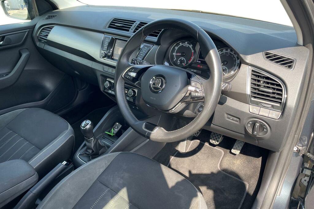 Skoda Fabia 1.0 Tsi 110 Se L FD70VGP Grey #6