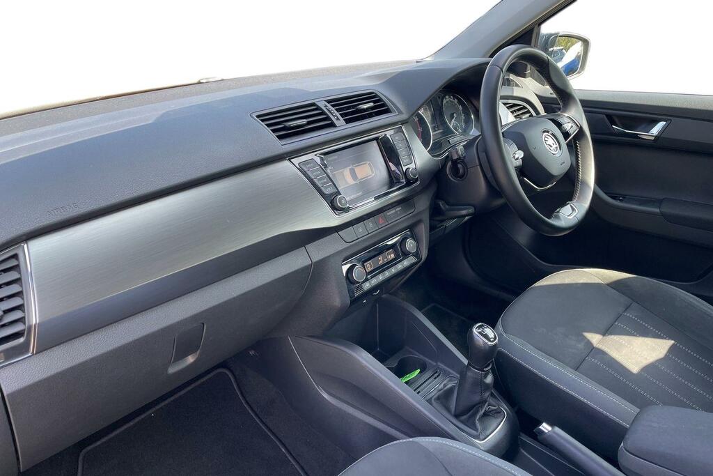 Skoda Fabia 1.0 Tsi 110 Se L FD70VGP Grey #2