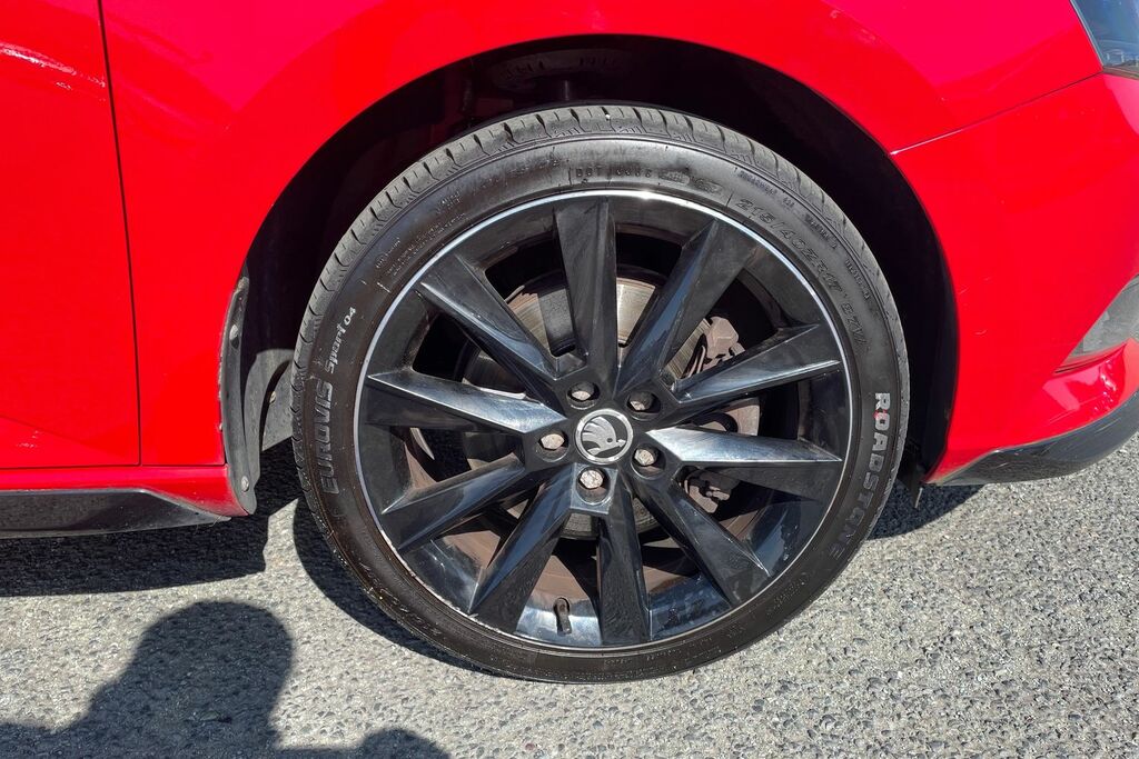 Skoda Fabia 1.0 Tsi 110 Monte Carlo Red #5