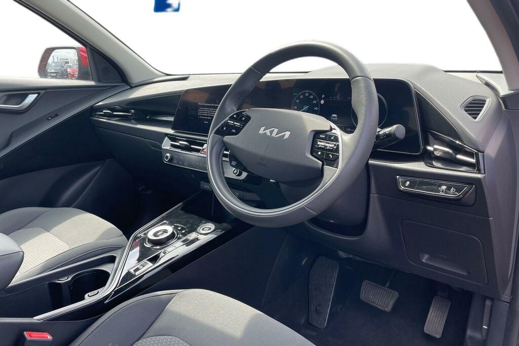 Kia e-Niro 150Kw 2 Nav 65Kwh Red #6