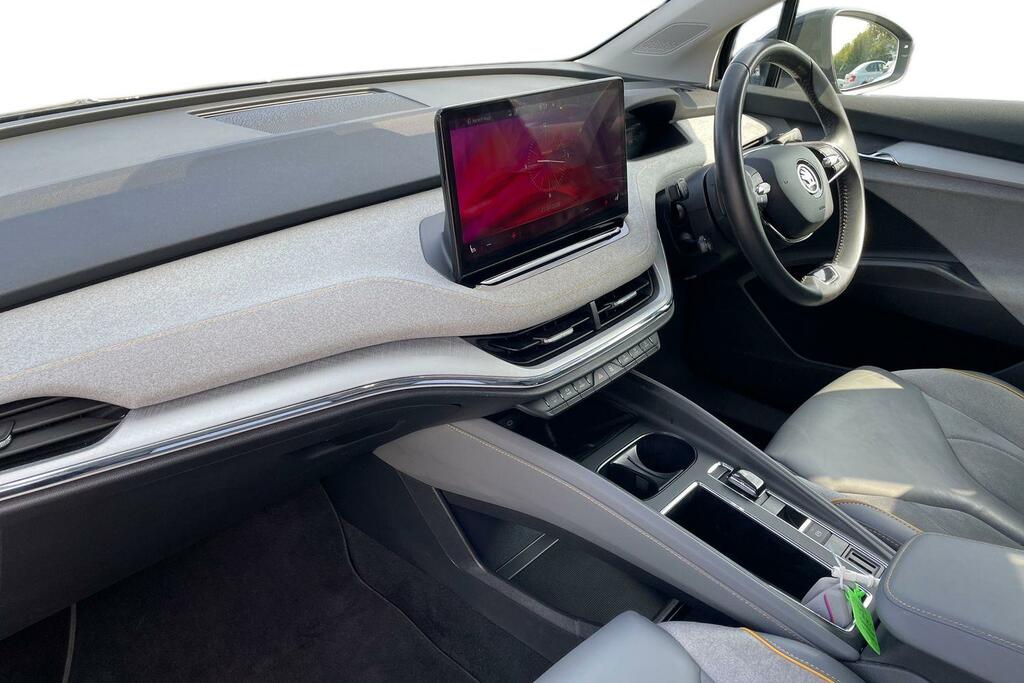 Skoda ENYAQ 150Kw 80 Ecosuite 82Kwh Black #2