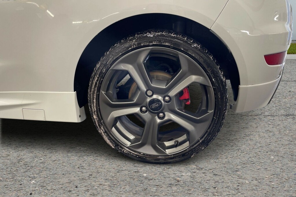 Ford Fiesta 1.6 Ecoboost St-3 White #5