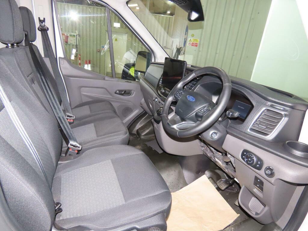 Ford Transit Custom 350 68Kwh Trend Rwd L3 H3 AF74UCR White #6