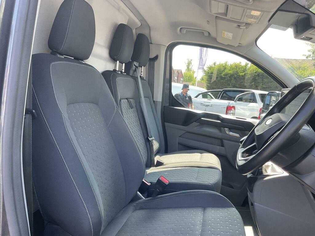 Ford Transit Custom Custom Limited  #17
