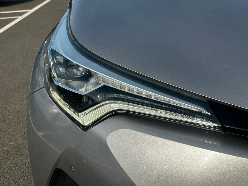 Toyota C-Hr 1.8L Dynamic Silver #5