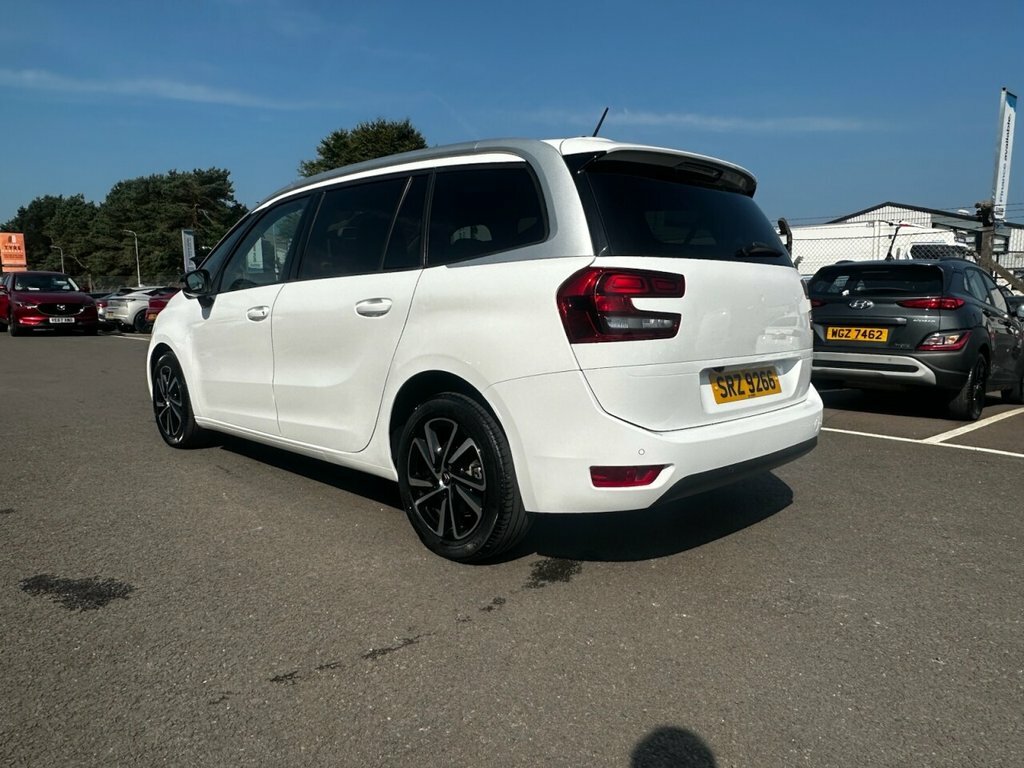 Citroen Grand C4 SpaceTourer 1.2L Sense White #3