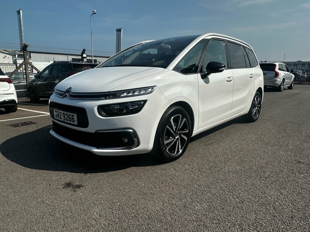 Citroen Grand C4 SpaceTourer 1.2L Sense White #2