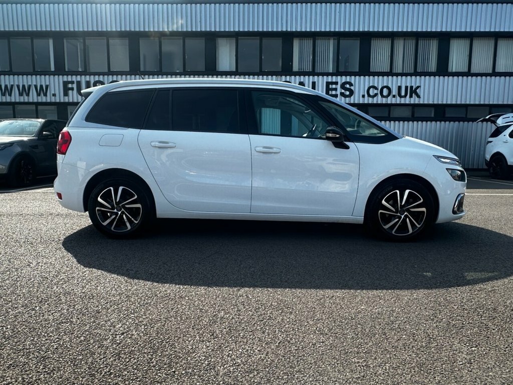 Citroen Grand C4 SpaceTourer 1.2L Sense White #6