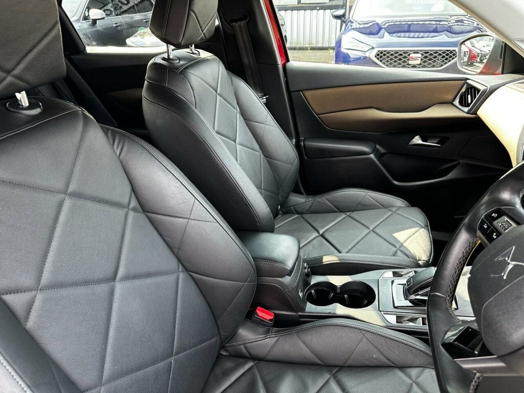 DS DS 3 Crossback E-tense Ultra Prestige White #12